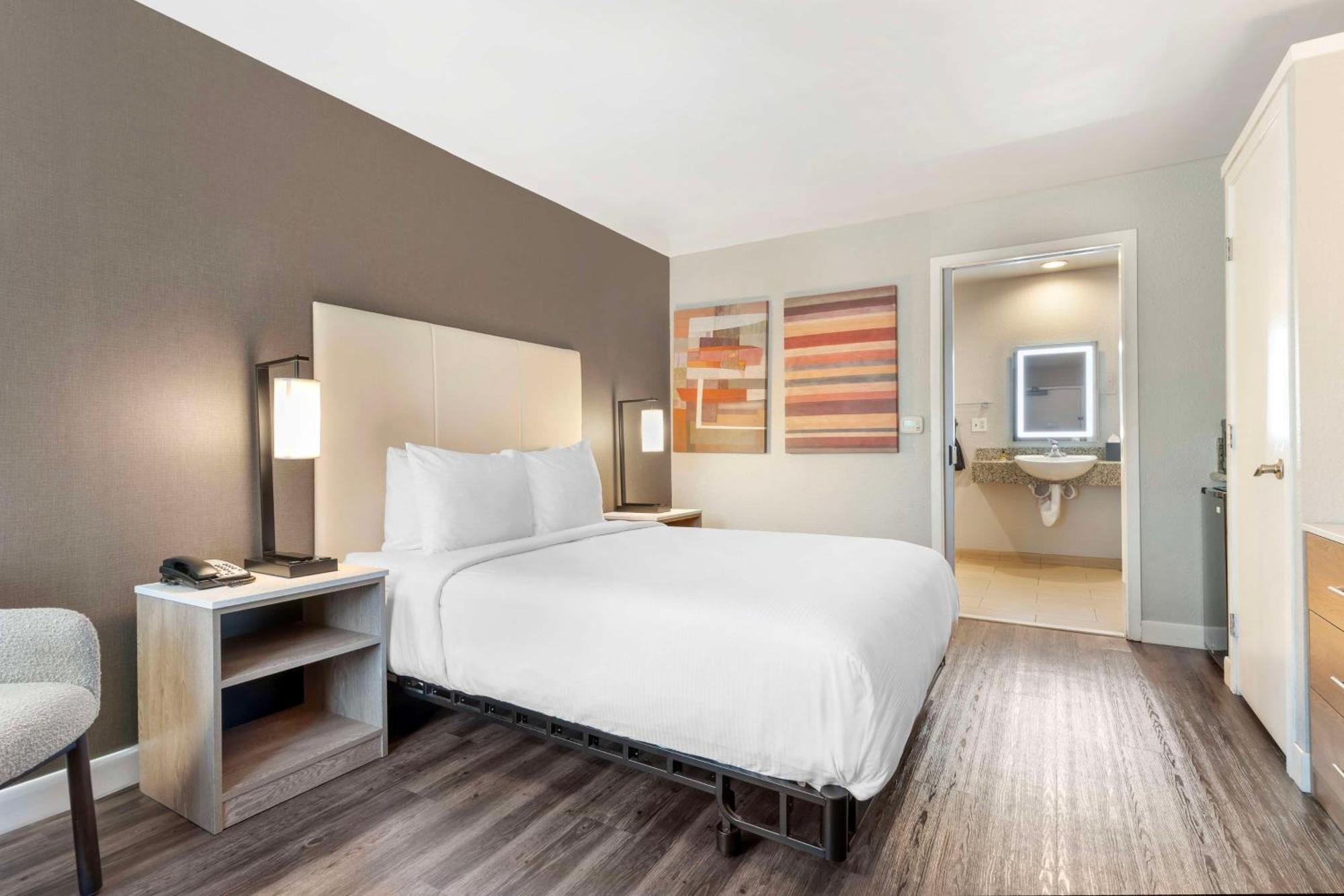 Best Western Plus Rancho Cordova Inn Esterno foto