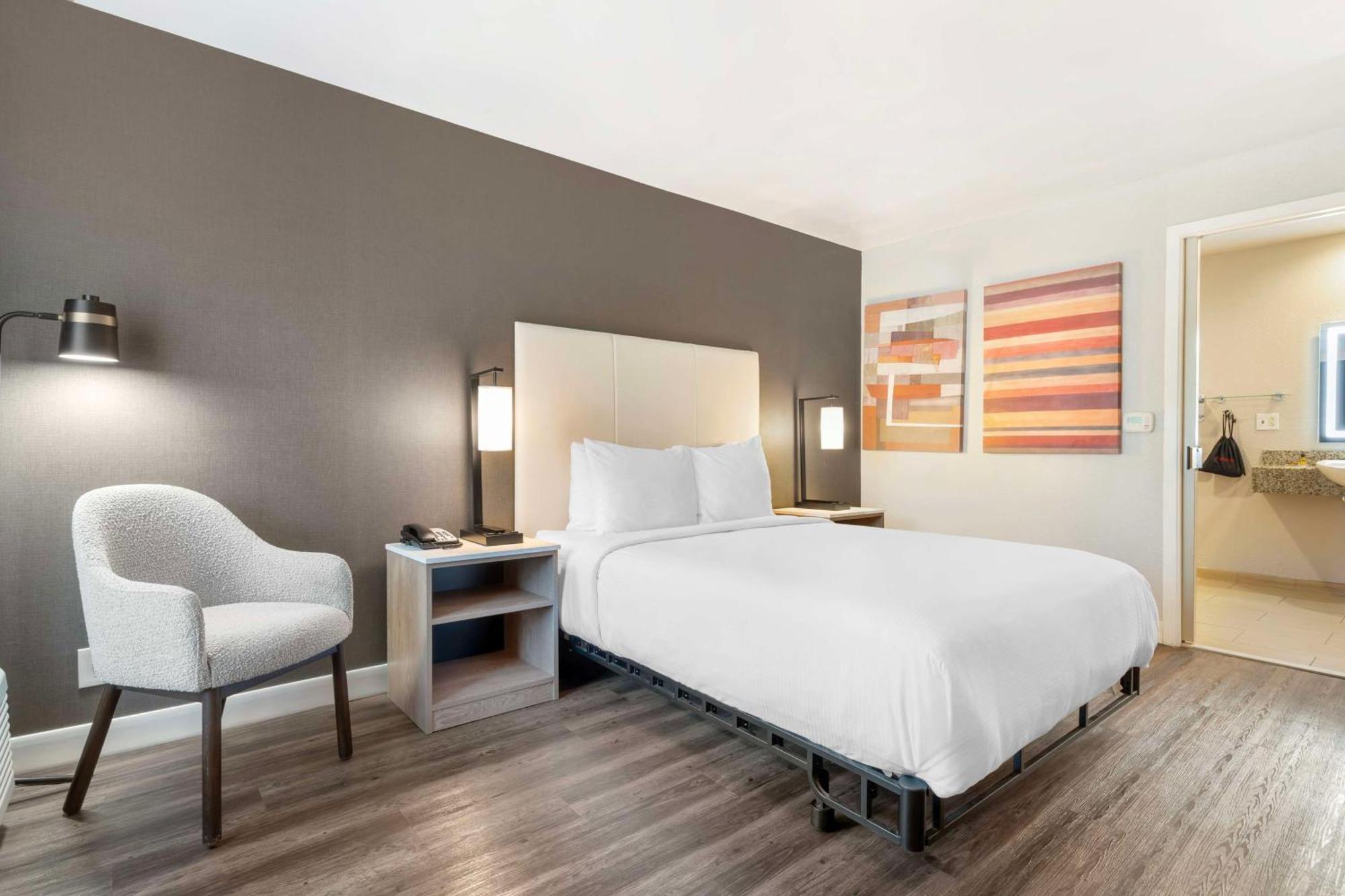 Best Western Plus Rancho Cordova Inn Esterno foto