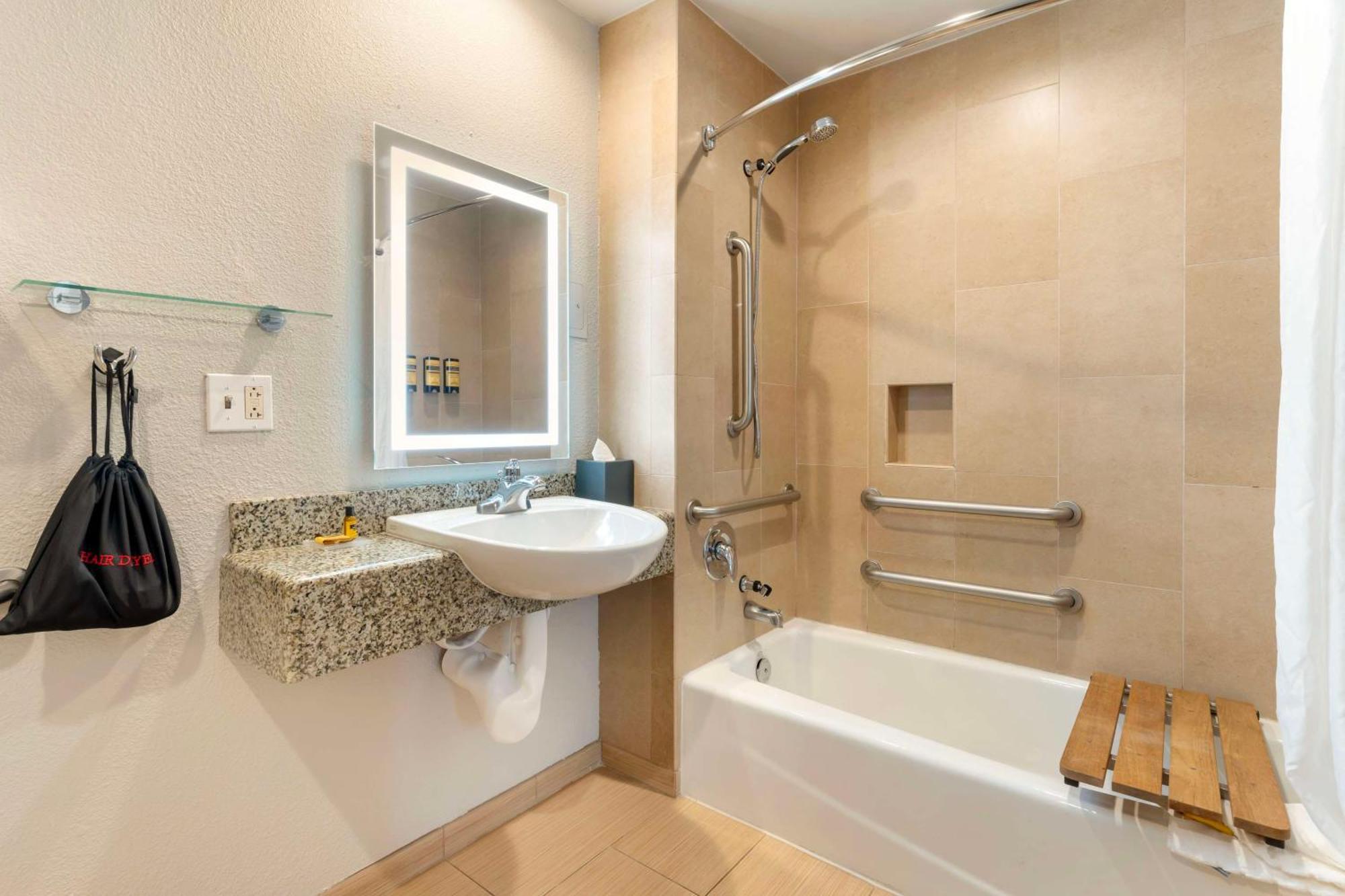 Best Western Plus Rancho Cordova Inn Esterno foto
