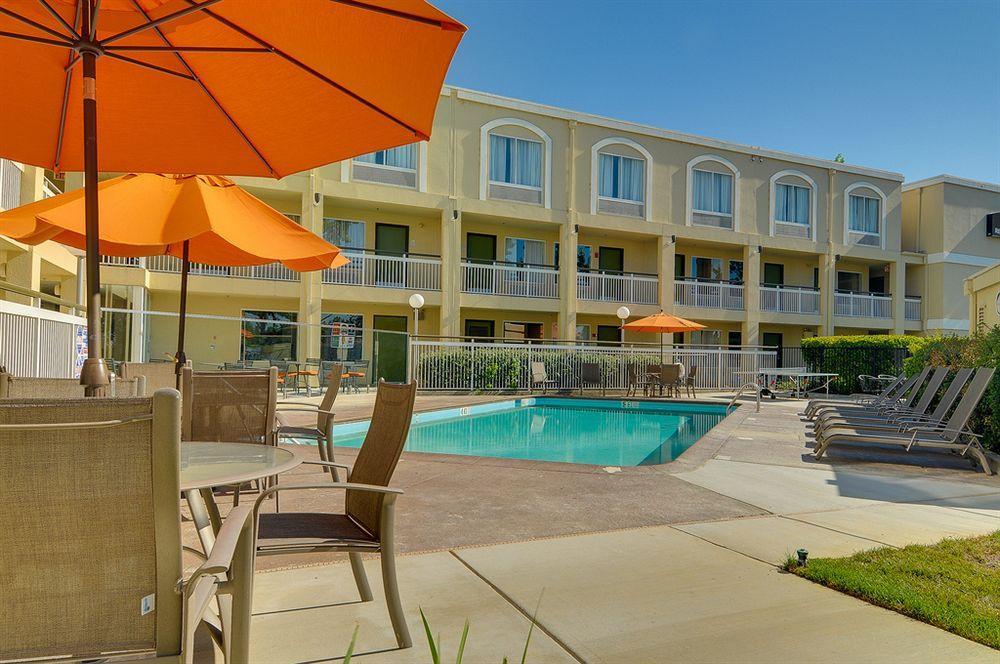 Best Western Plus Rancho Cordova Inn Esterno foto