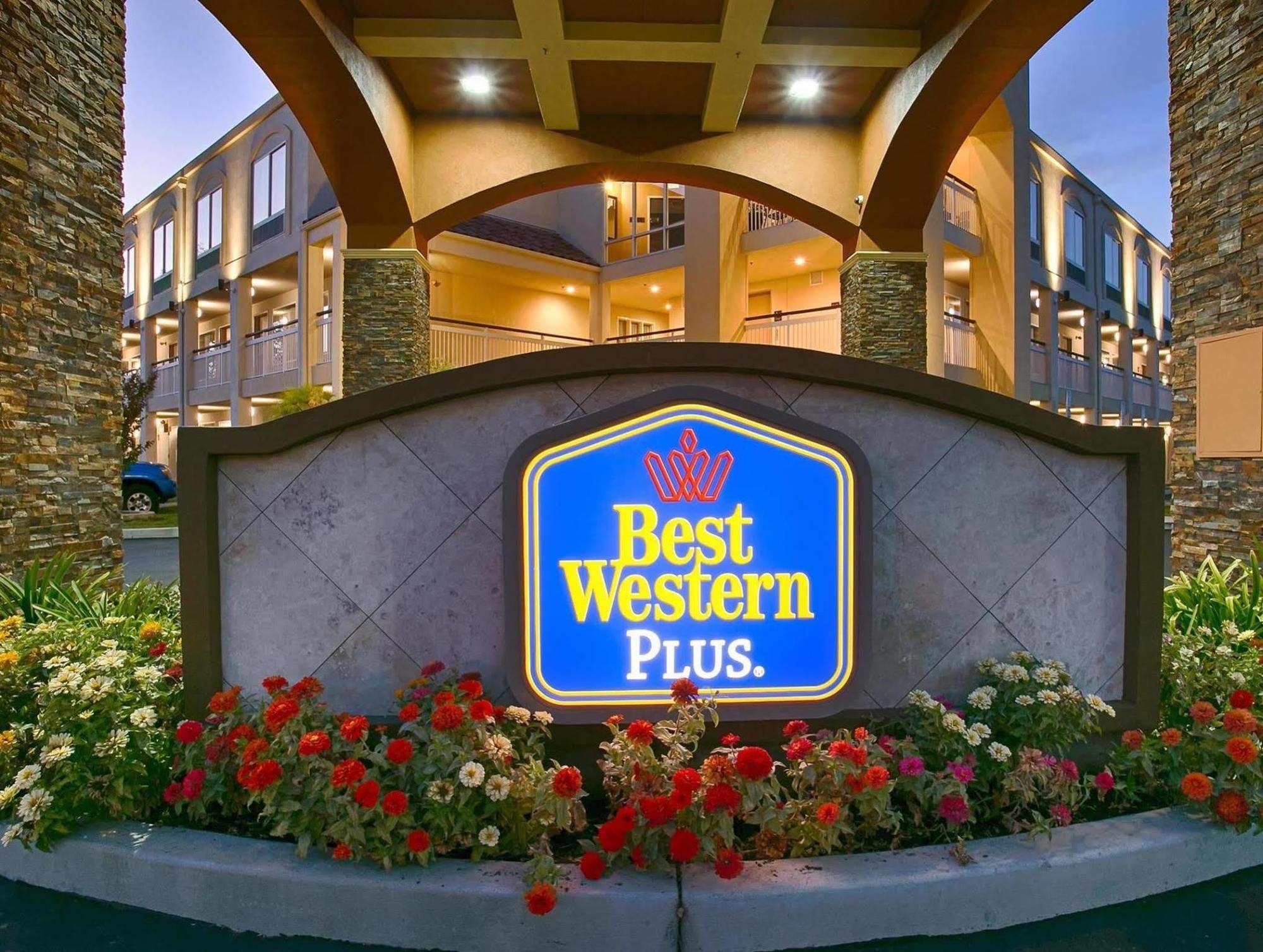 Best Western Plus Rancho Cordova Inn Esterno foto
