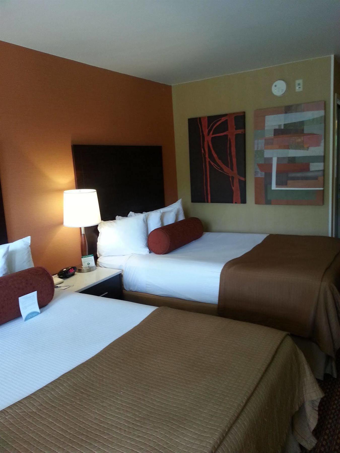 Best Western Plus Rancho Cordova Inn Esterno foto