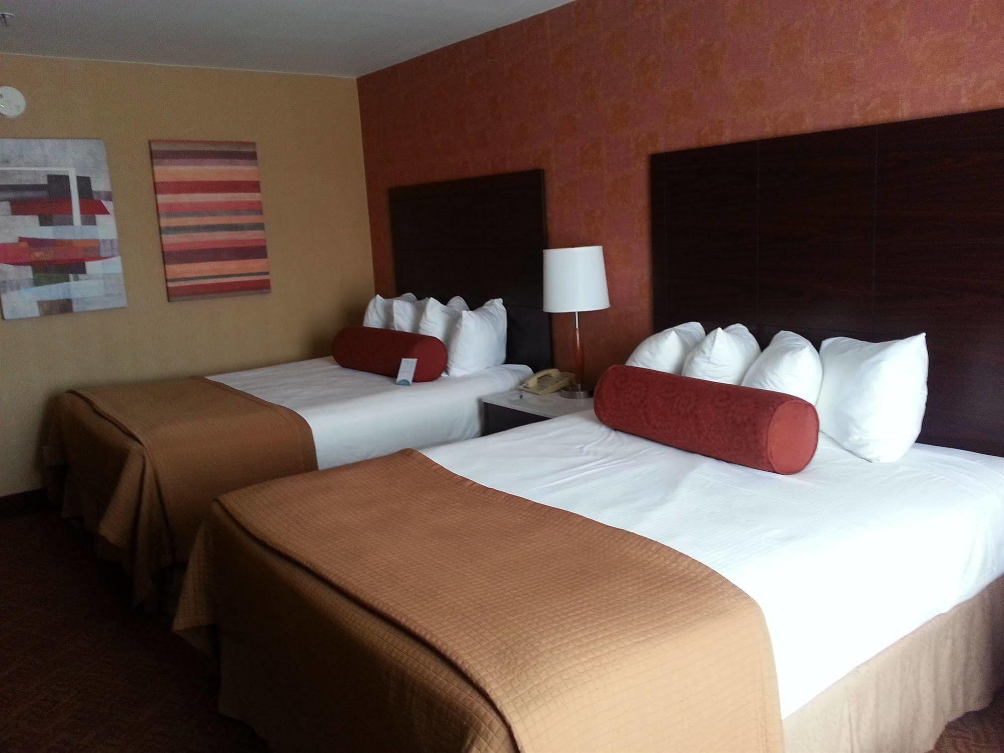 Best Western Plus Rancho Cordova Inn Esterno foto