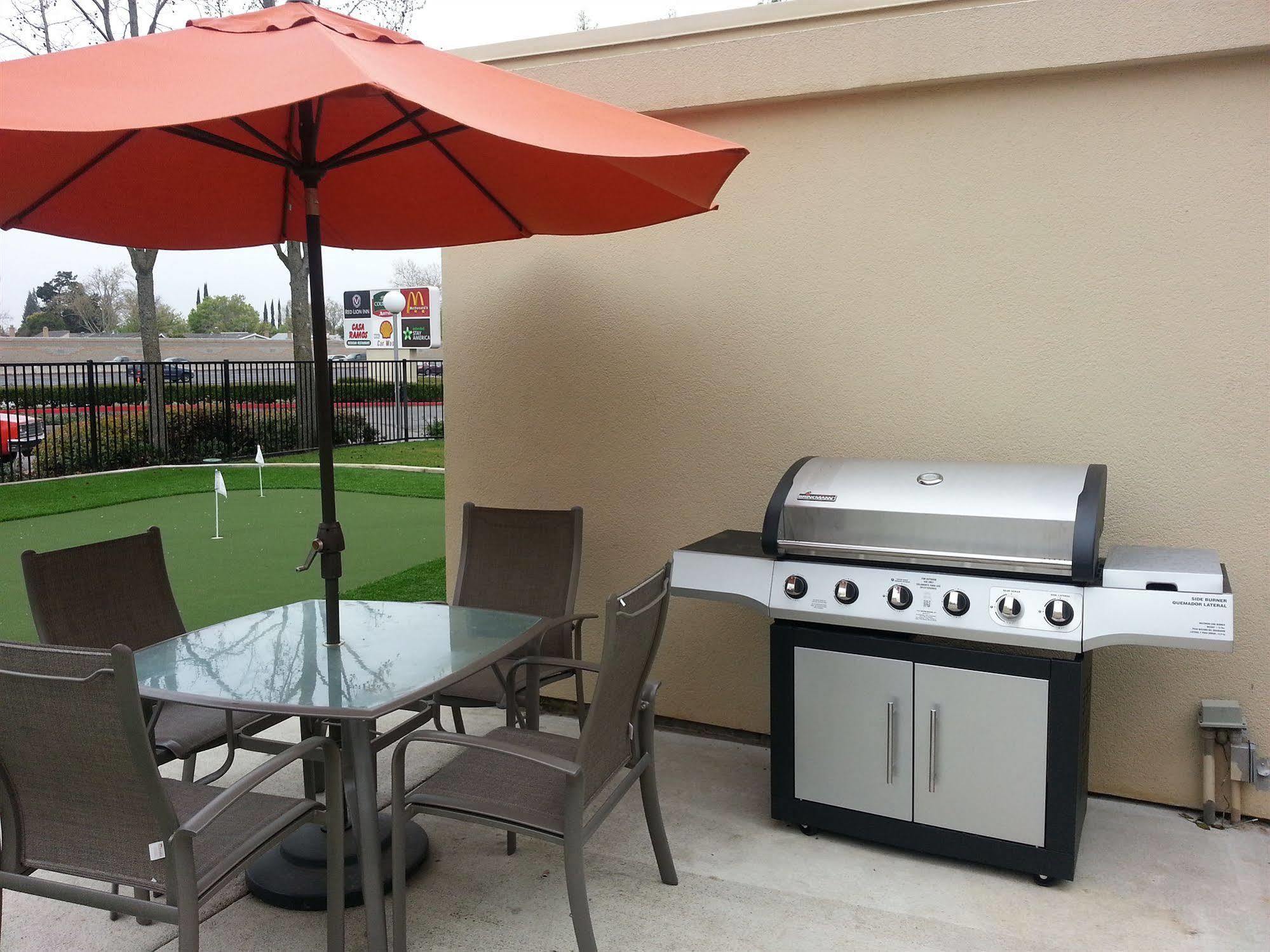 Best Western Plus Rancho Cordova Inn Esterno foto