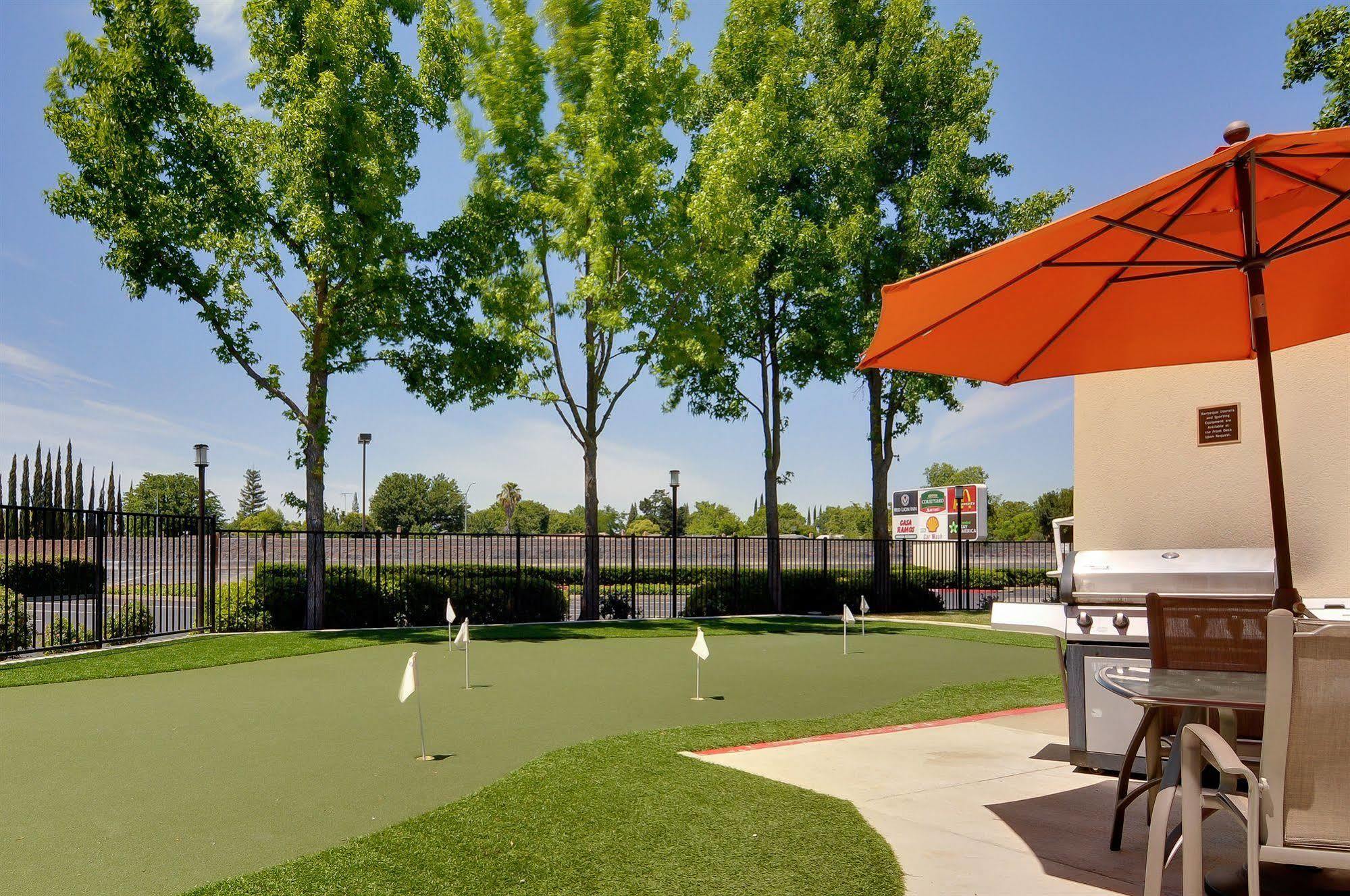 Best Western Plus Rancho Cordova Inn Esterno foto